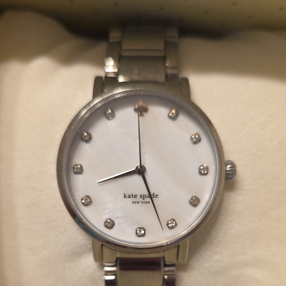 New Kate Spade Silver Women's Watch - Picture 2 of 2